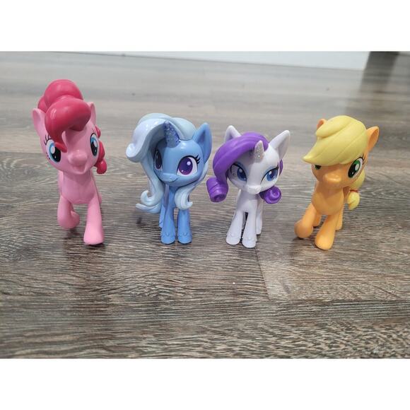 My Little Pony Friendship Collection Ponies set of 4‎ Pinky Pie #5 - Picture 1 of 3